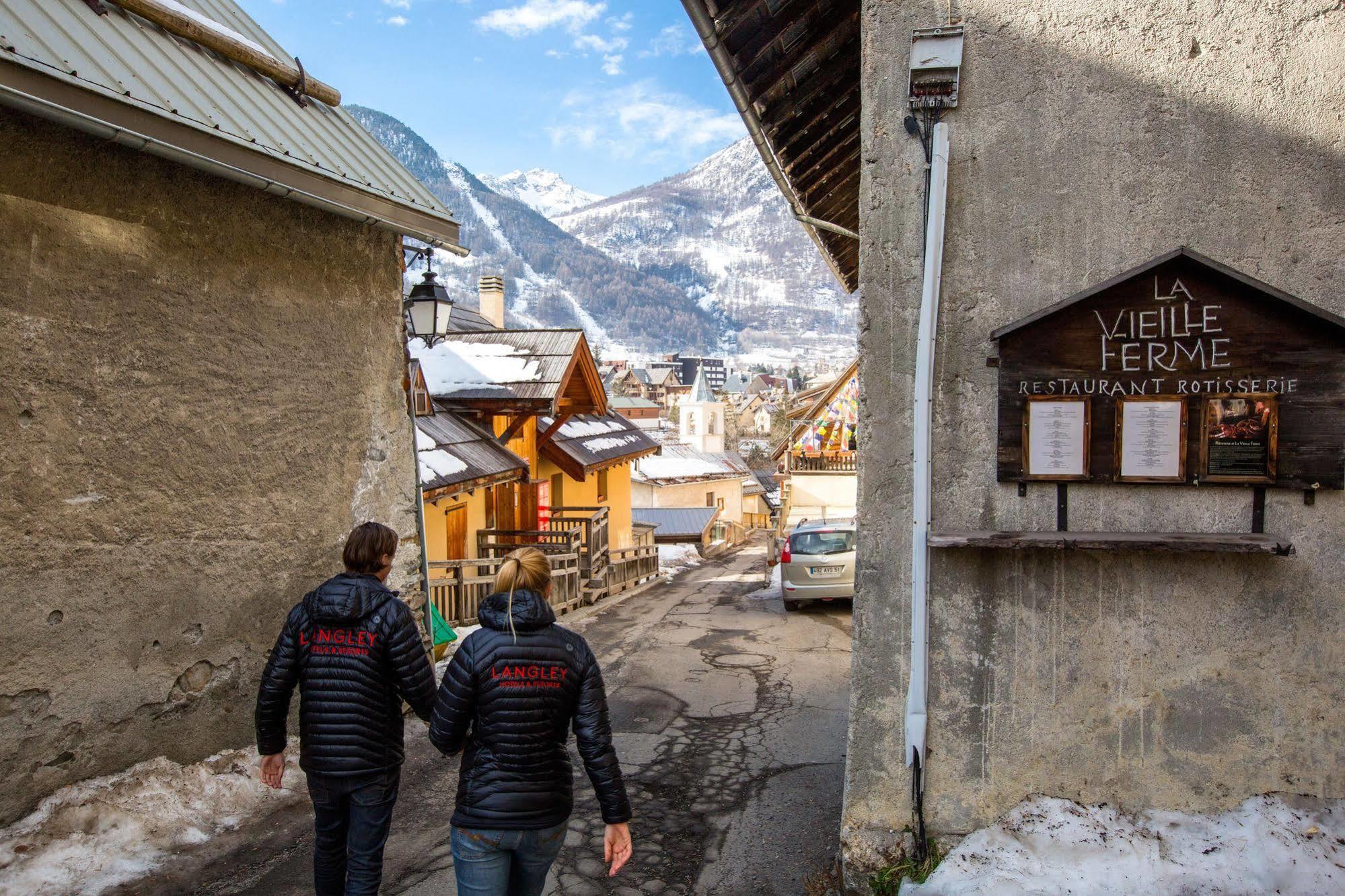 Langley Hotel La Vieille Ferme La Salle-les-Alpes Екстериор снимка