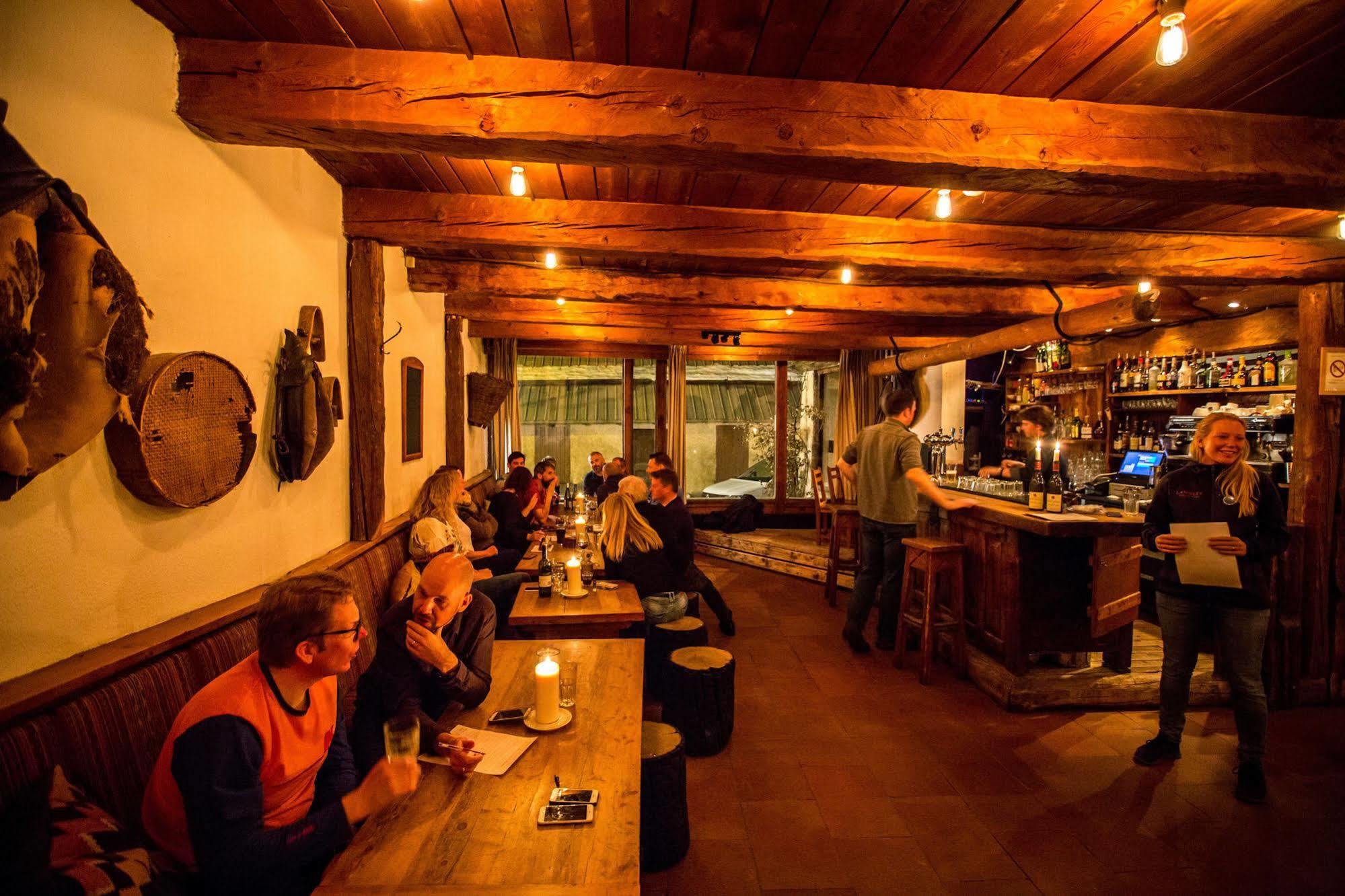 Langley Hotel La Vieille Ferme La Salle-les-Alpes Екстериор снимка
