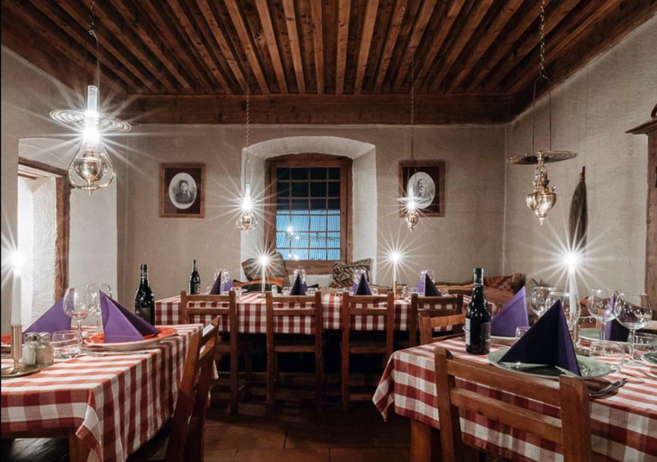 Langley Hotel La Vieille Ferme La Salle-les-Alpes Екстериор снимка