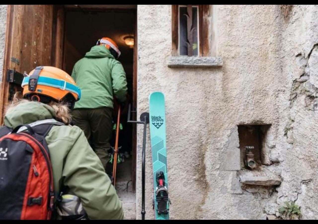 Langley Hotel La Vieille Ferme La Salle-les-Alpes Екстериор снимка